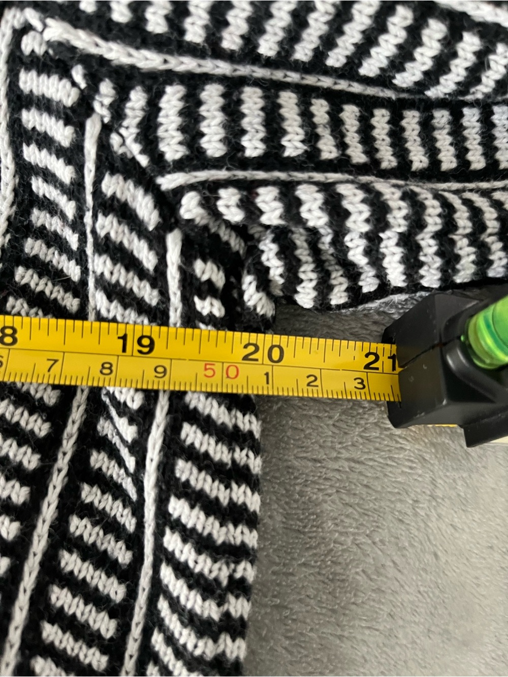 Calvin Klein Black & White Patterned Cowl Neck Sweater Medium - Picture 7 of 7